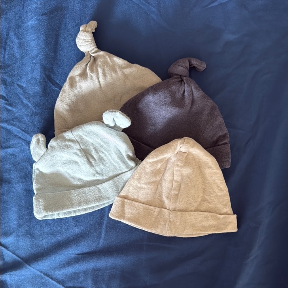 Cozy Kids' Mixed Knotted Beanie Set
